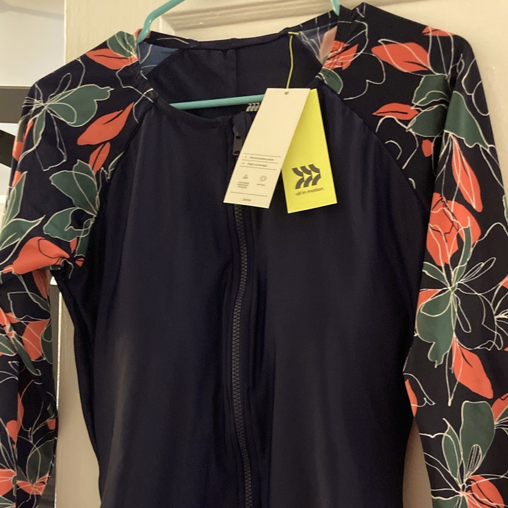 BNWT All In Motion Zip up Swimsuit